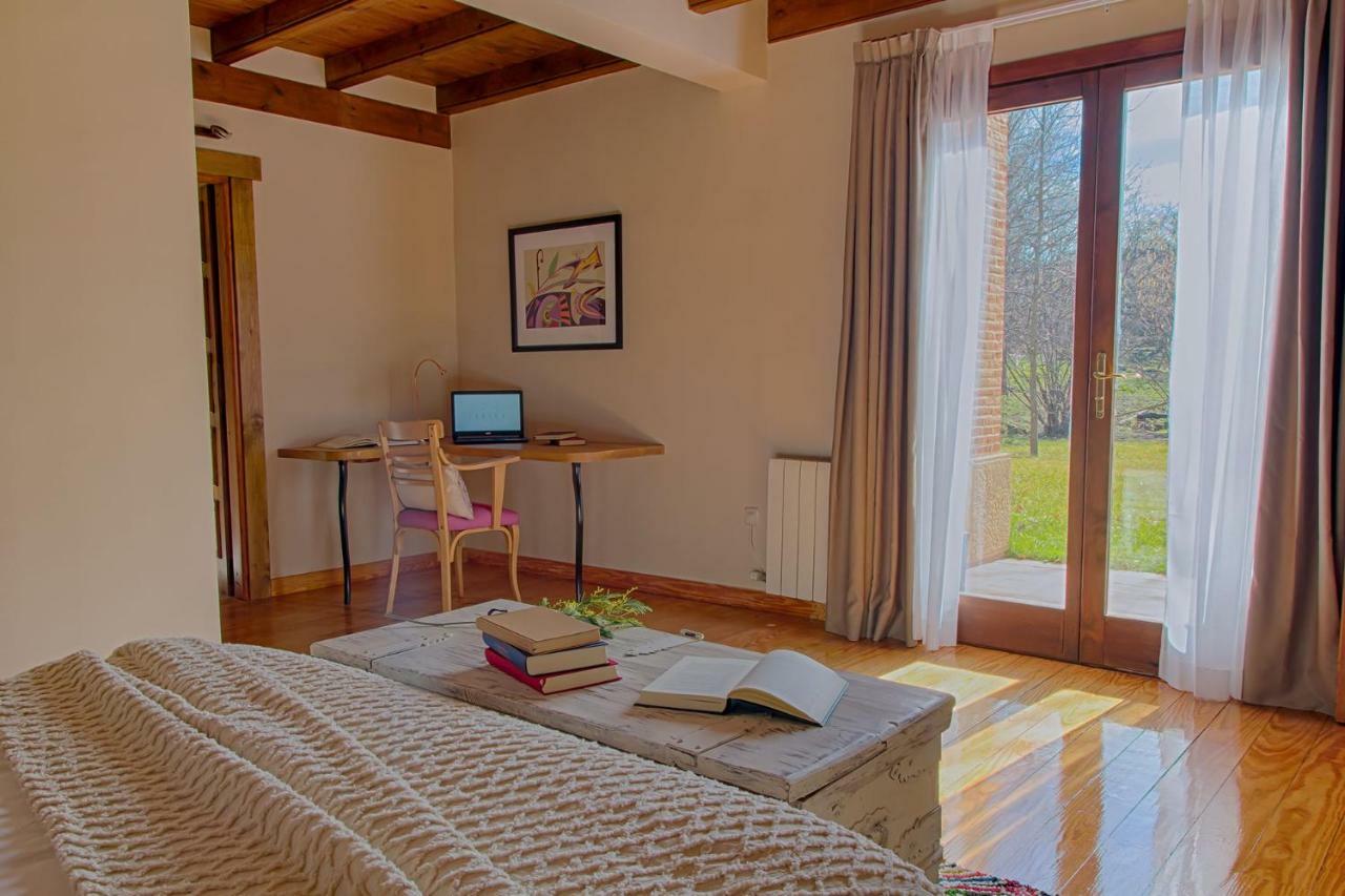 Sabina Hotel Arenas de San Pedro Quarto foto